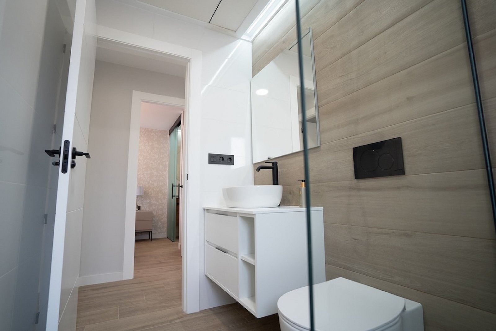 Stilvolles Duplex mit Gemeinschaftspool &amp; sonnigem Wohnkomfort