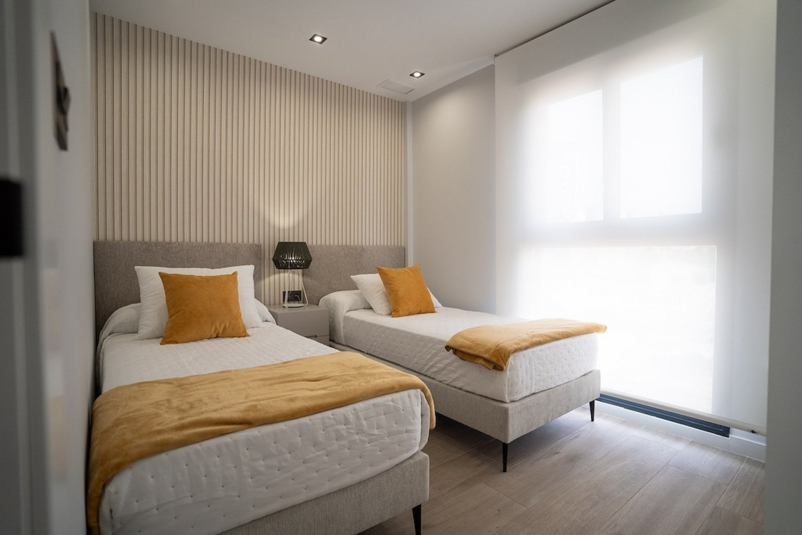 Stilvolles Duplex mit Gemeinschaftspool &amp; sonnigem Wohnkomfort