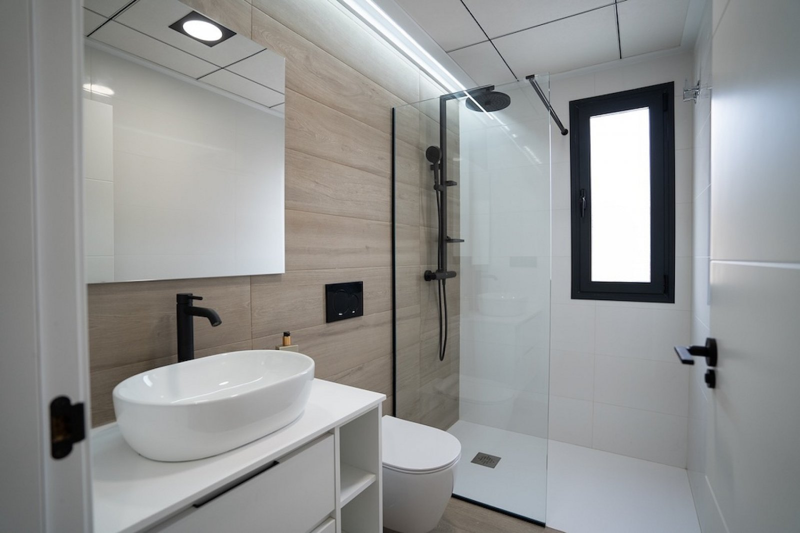 Stilvolles Duplex mit Gemeinschaftspool &amp; sonnigem Wohnkomfort