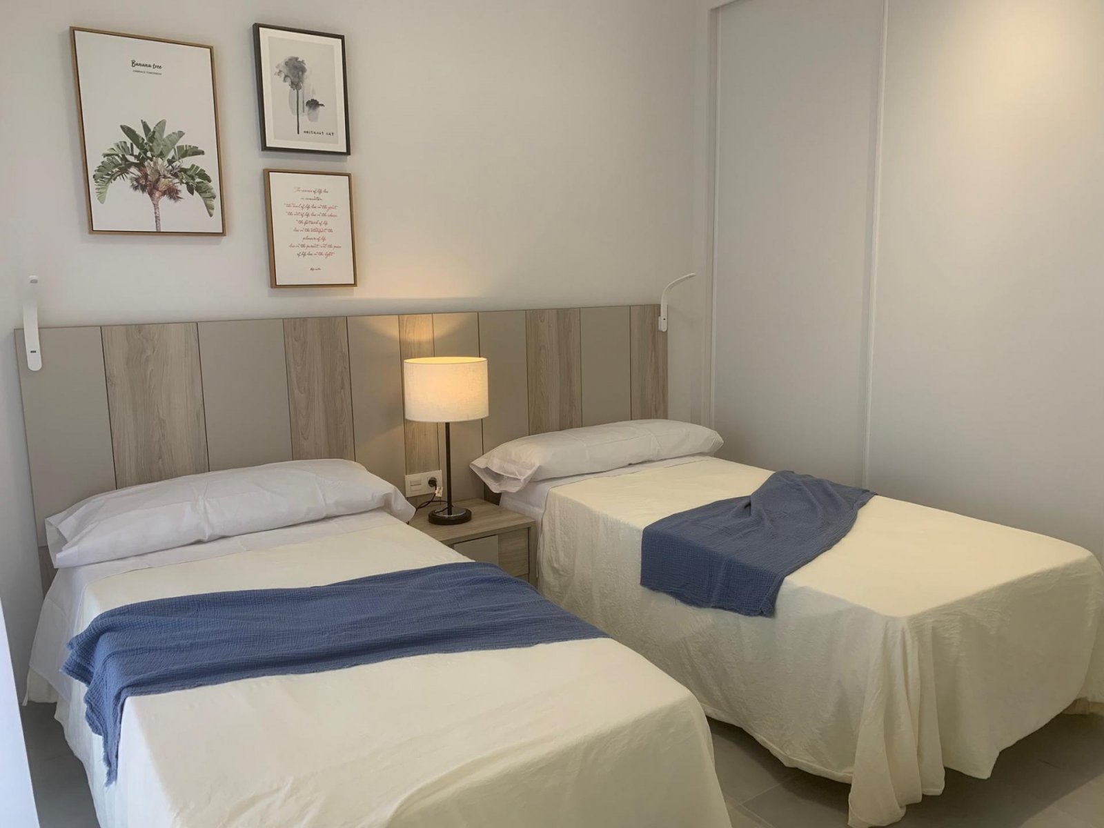 Moderne Villa mit privatem Pool & Garten