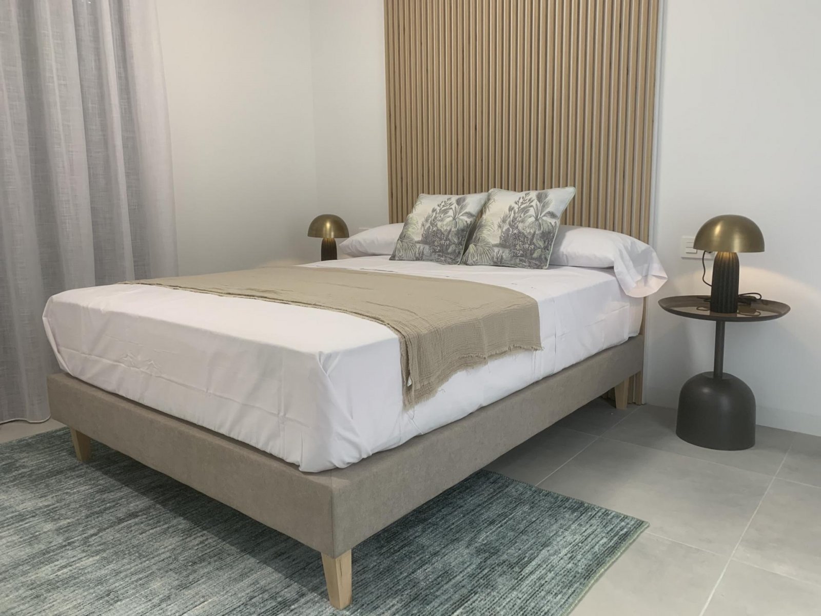 Moderne Villa mit privatem Pool & Garten