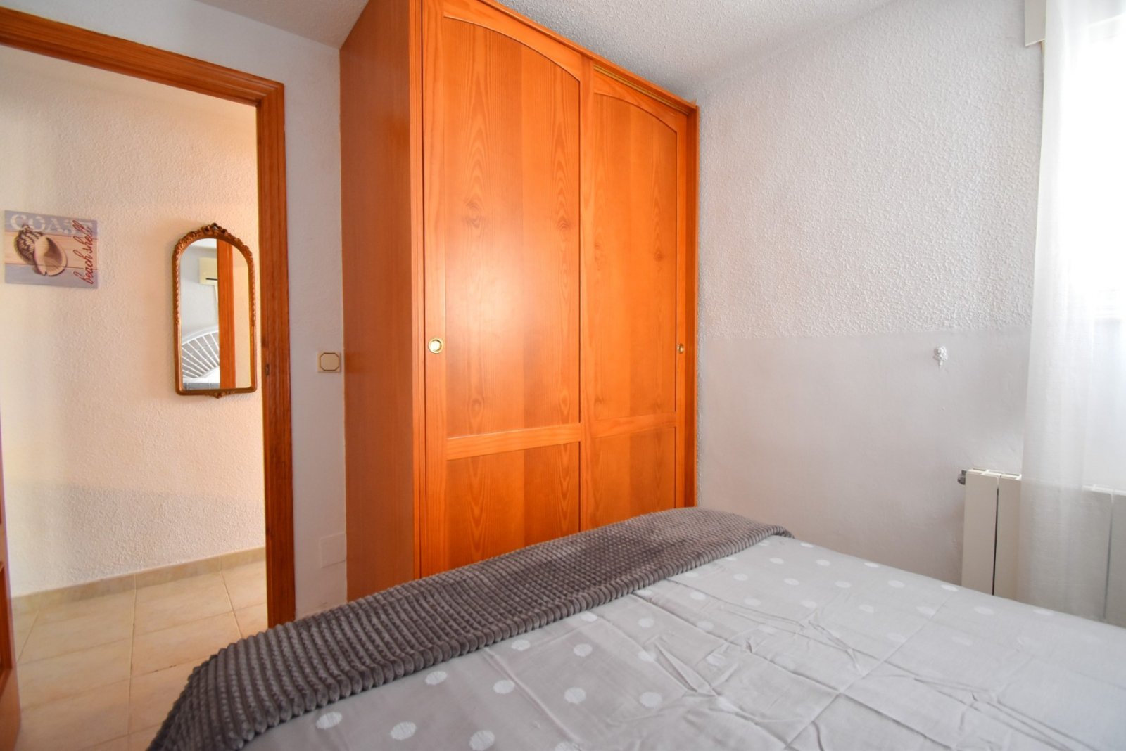 Mediterraner Lebensstil mit Privatsphäre und Pool