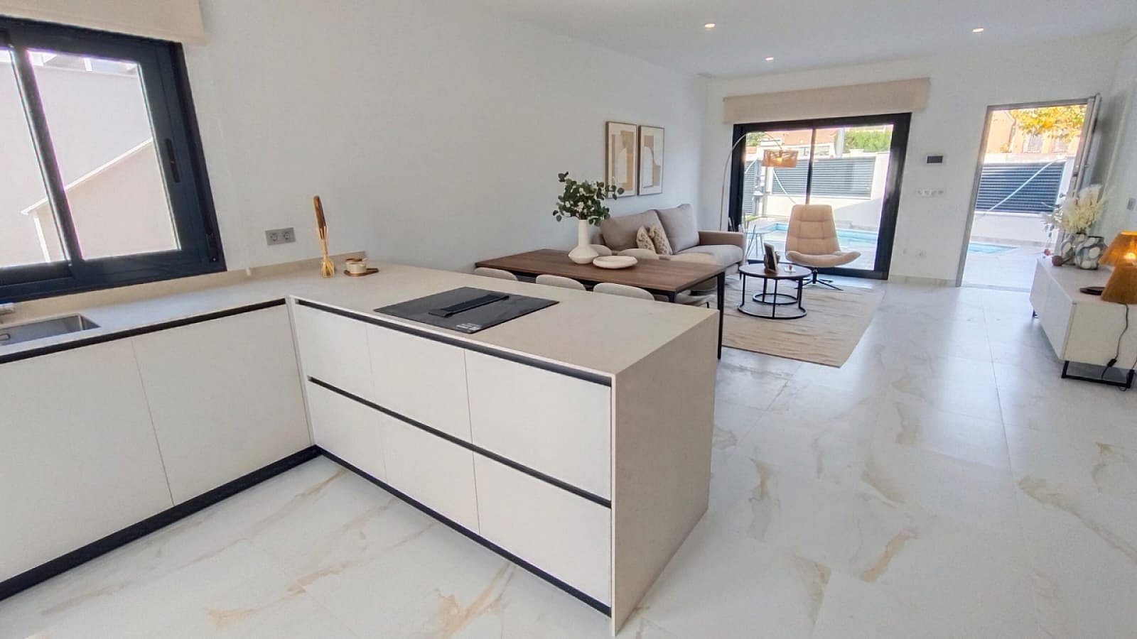 Mediterranes Wohnen in privater Villa