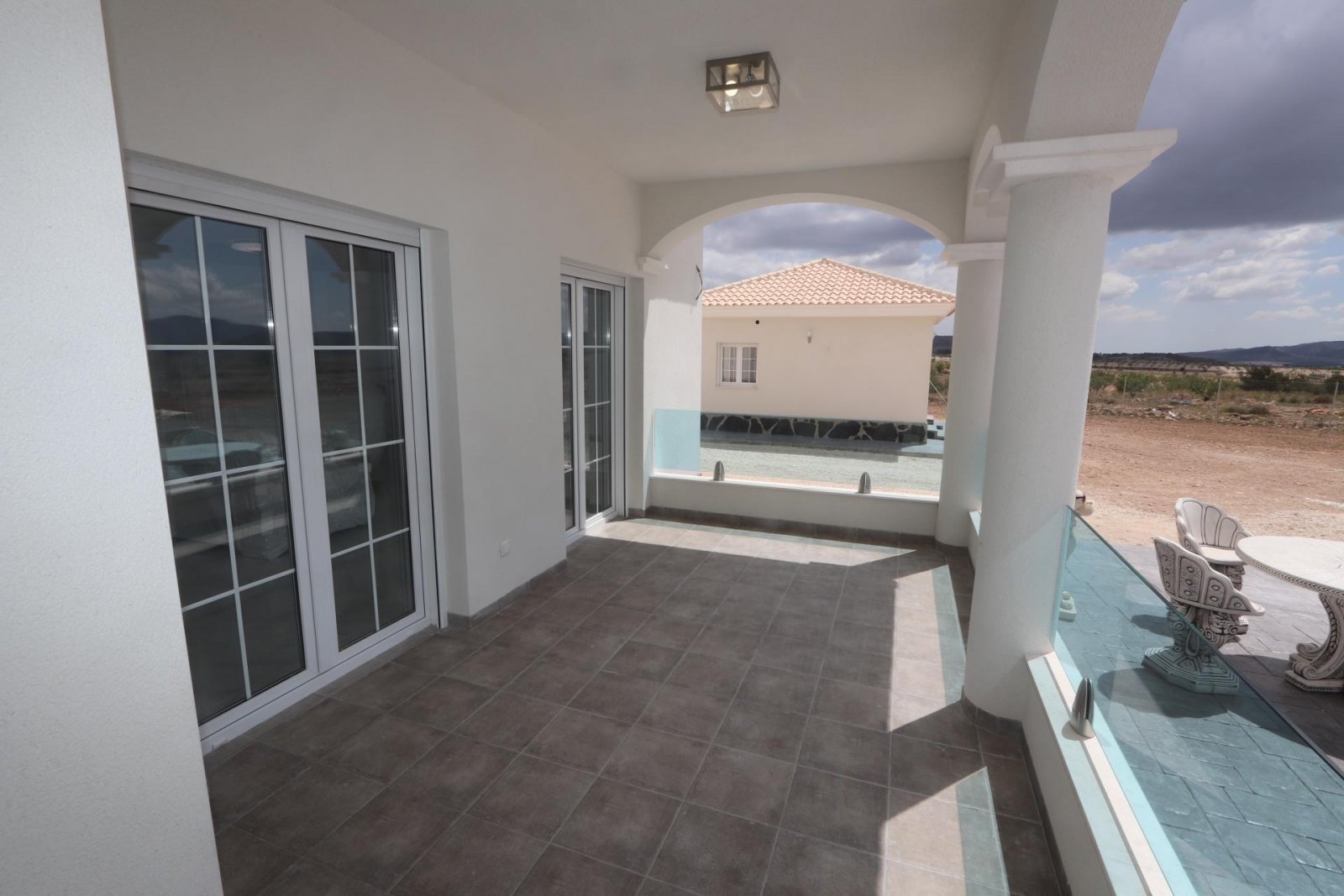 Ihre Traumvilla nach Maß mit Pool in Pinoso