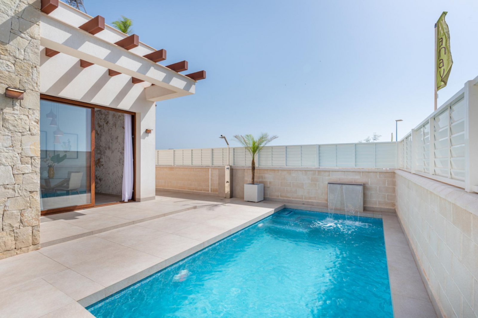 Strandnahe Villa mit Privatpool