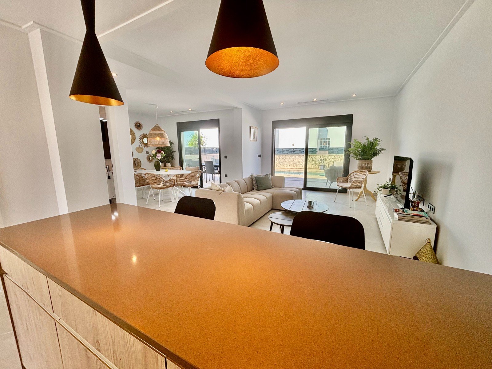Elegante Modernvilla an der Costa Blanca Süd
