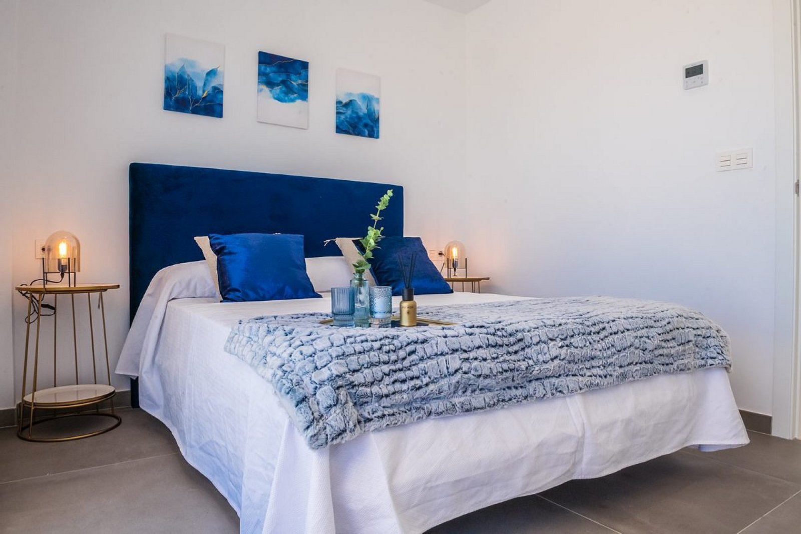Moderne Villa mit Privatpool und Garage in Los Alcázares