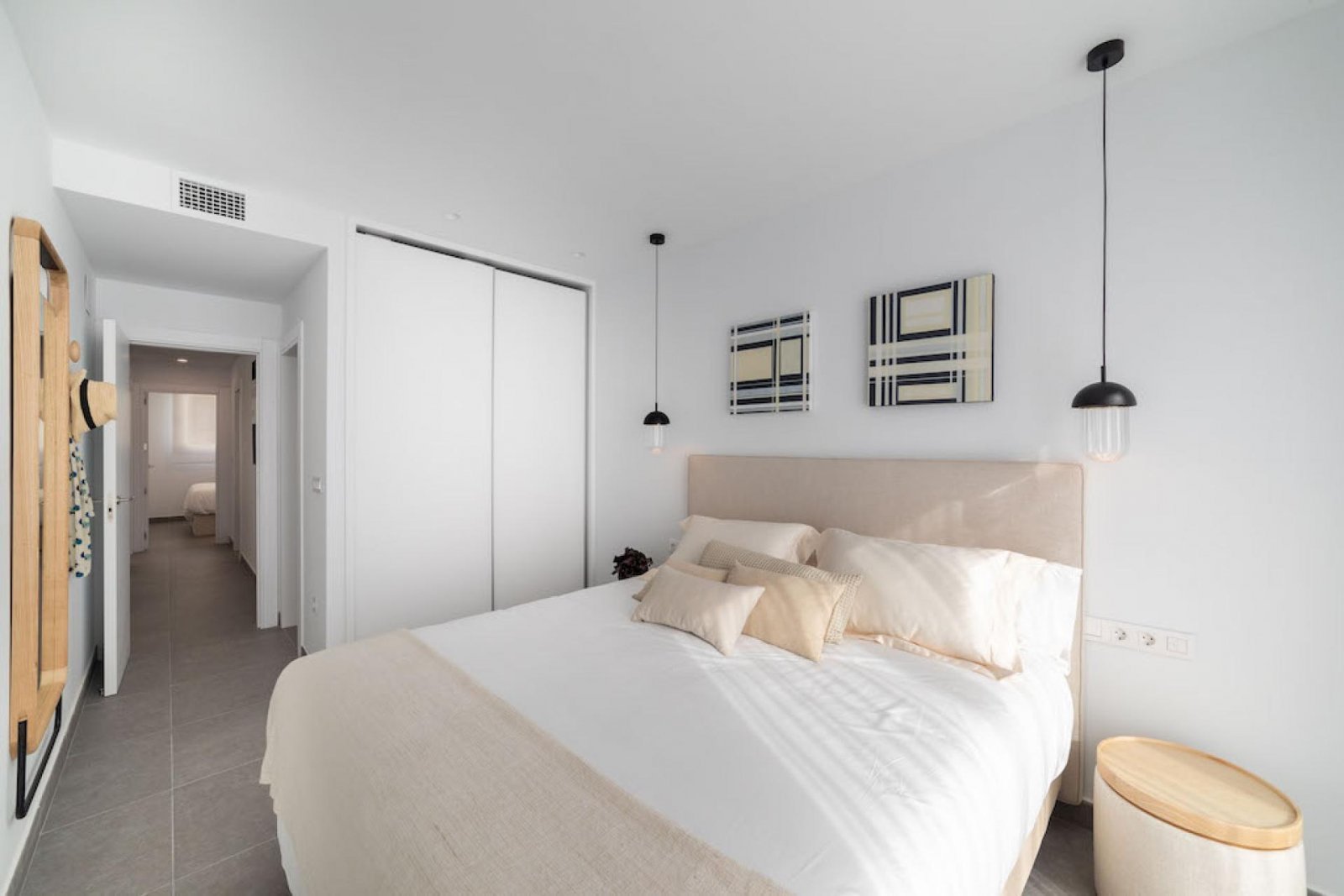 Exklusives Wohnen zwischen Bergen und Meer