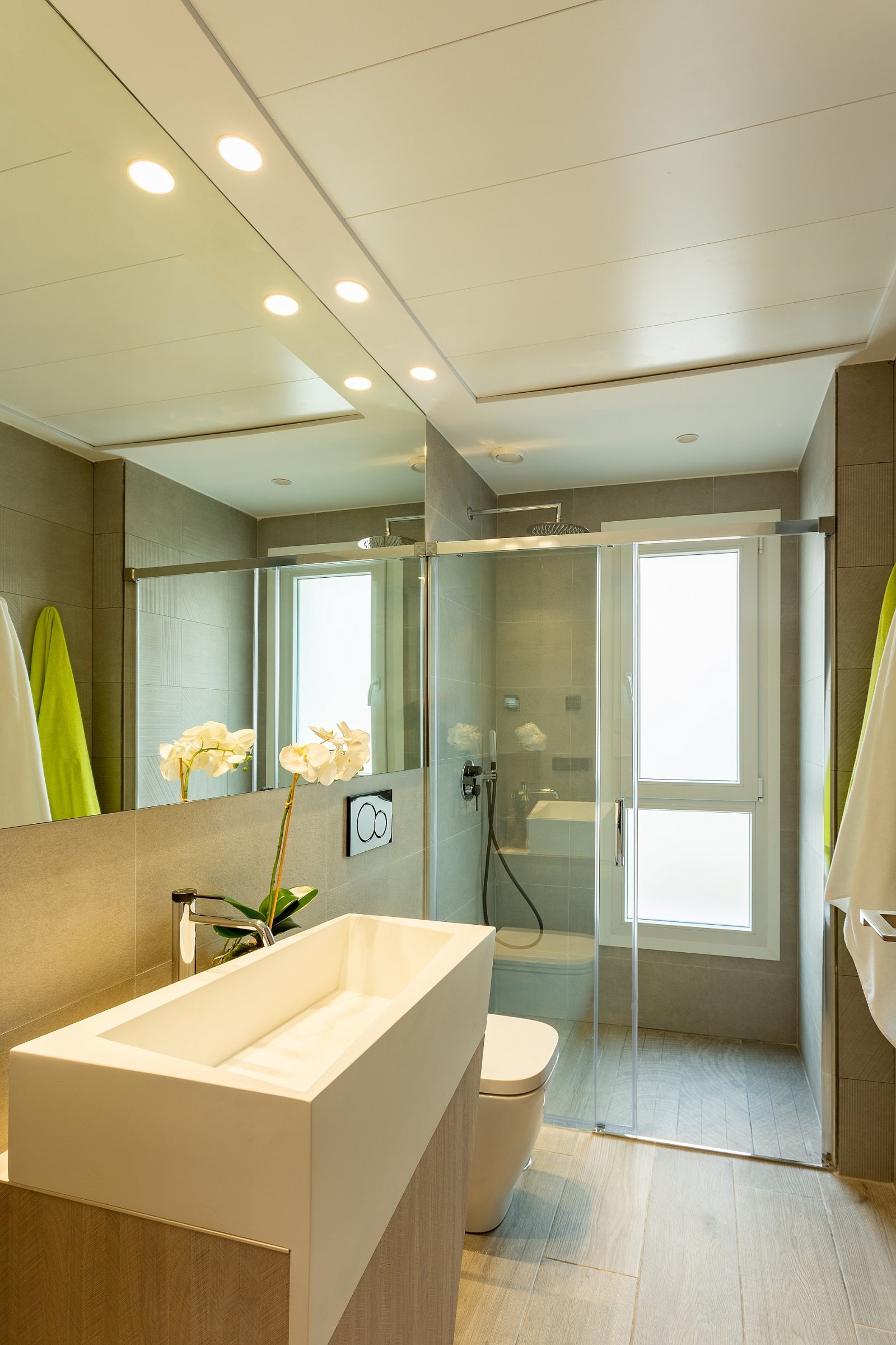 Moderne Villa mit 3 Schlafzimmern, Privatpool und Stellplatz