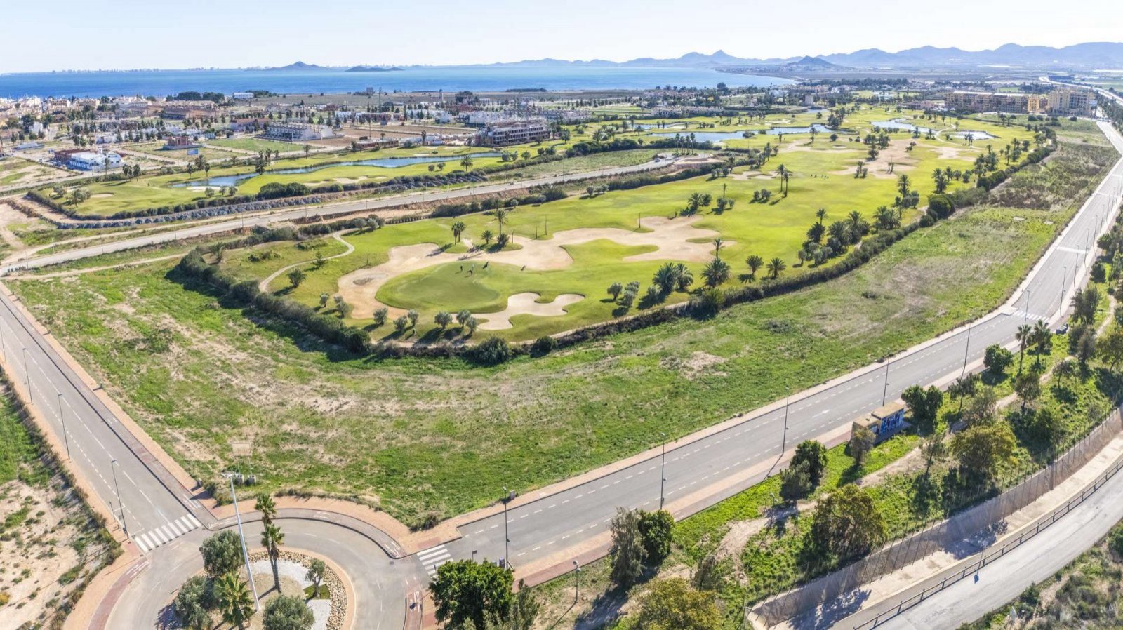 Wunderschöne Frontline Golf Villa