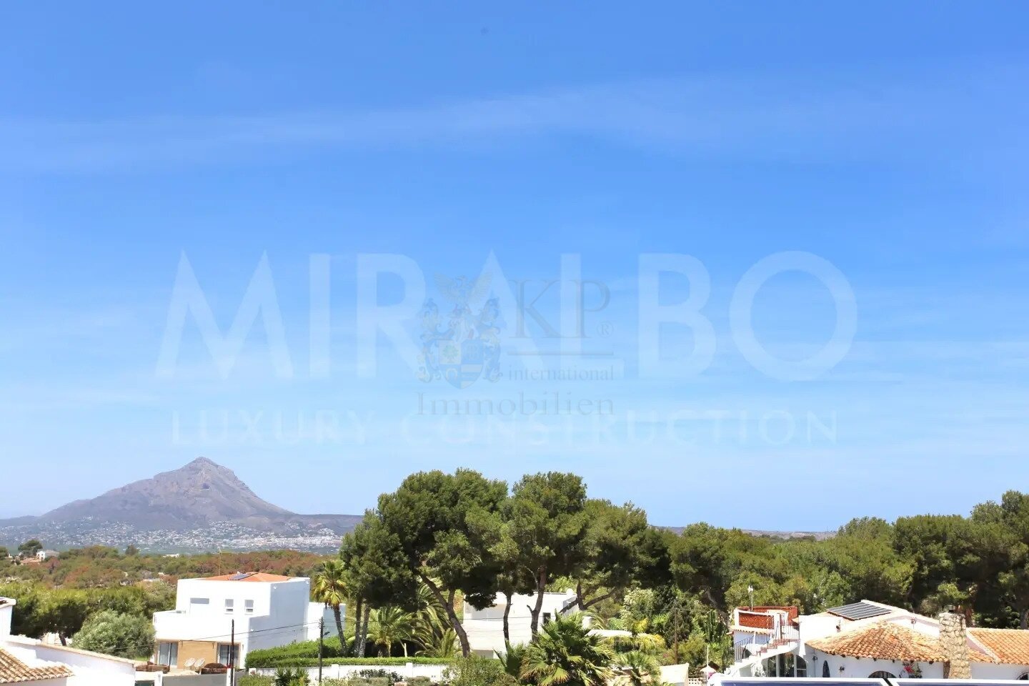***Wunderschöne Villa Mirador mit offenem 360-Grad-Blick auf das Meer und den Montgo***