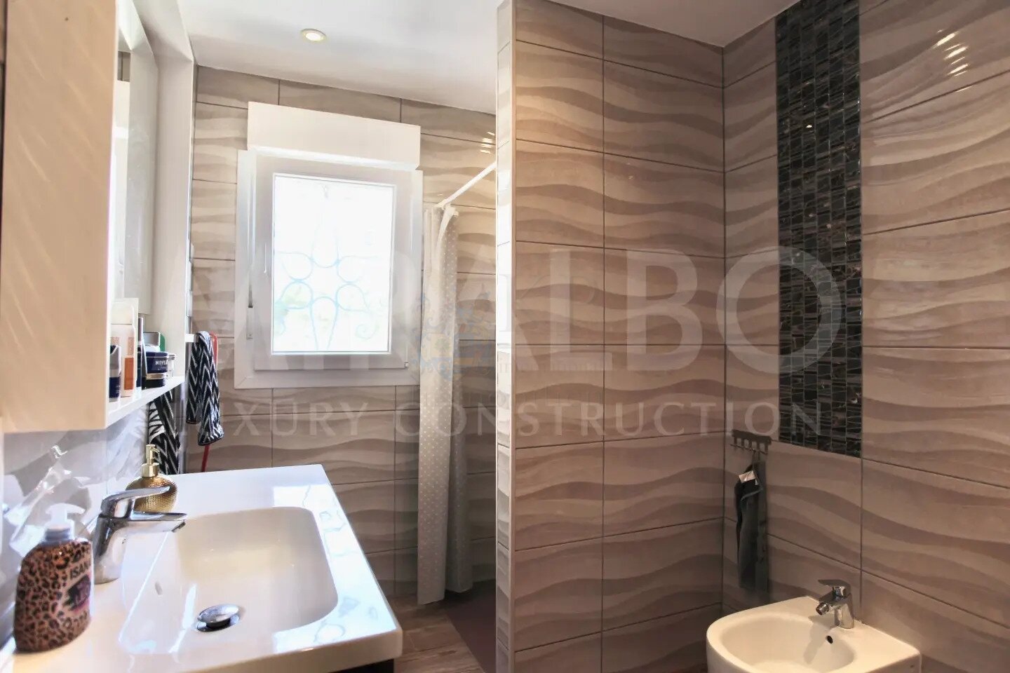 ***Wunderschöne Villa Mirador mit offenem 360-Grad-Blick auf das Meer und den Montgo***