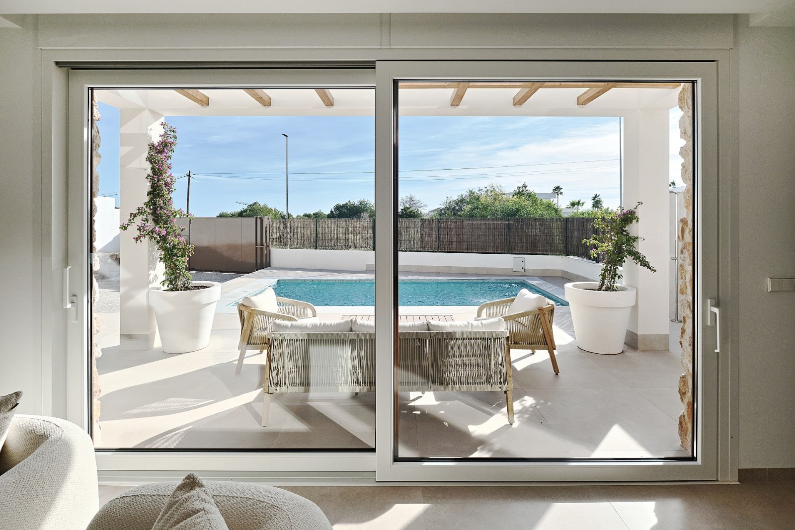 Moderne Villa mit Pool in Lomas - Ihr neues Zuhause in Spanien