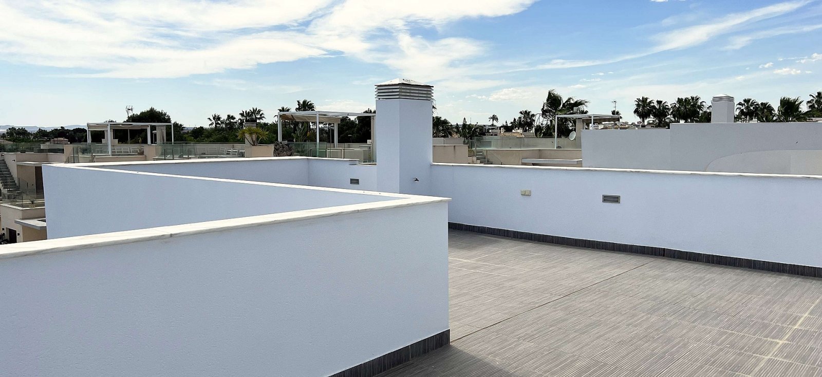 Sonnige Villa mit eigenem Pool