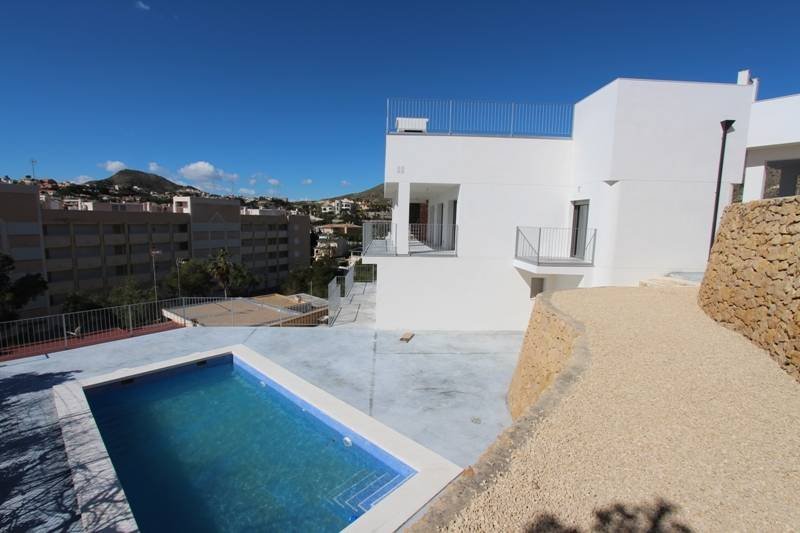 Exklusive Traumvilla mit fantastischem Meerblick, privatem Pool &amp; Aufzug