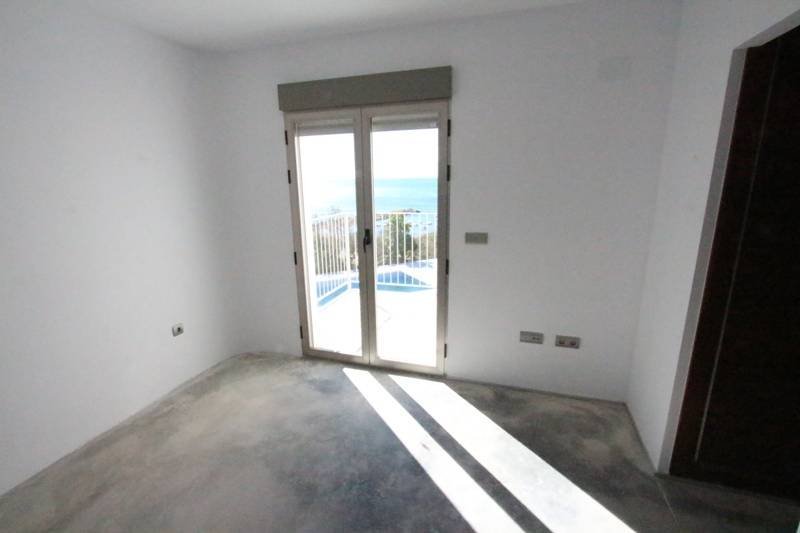 Exklusive Traumvilla mit fantastischem Meerblick, privatem Pool &amp; Aufzug