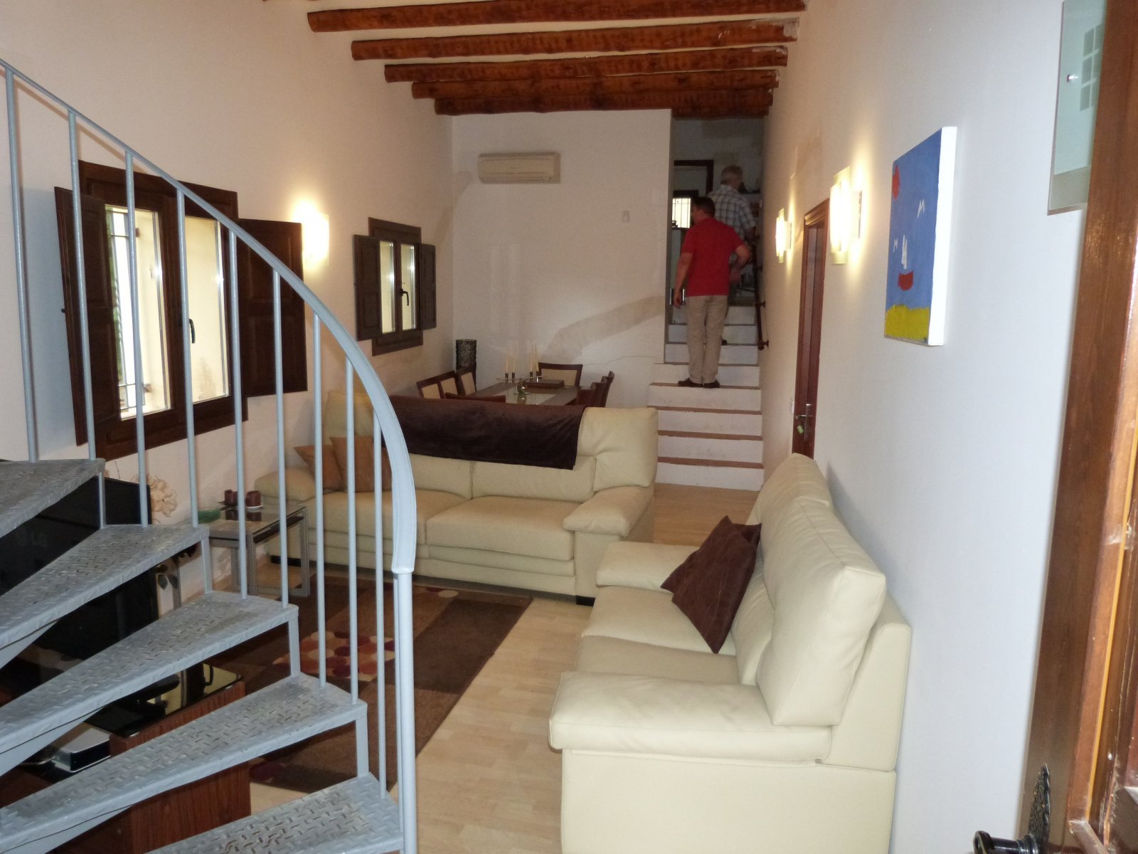 Exklusive Landimmobilie mit Pool, Natur & Panoramaausblick