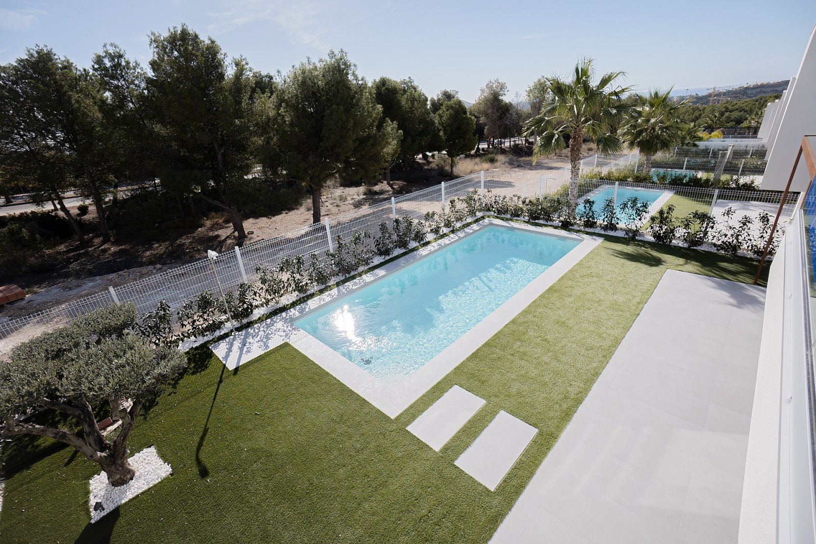 Moderne Villa mit Terrasse &amp; Garten