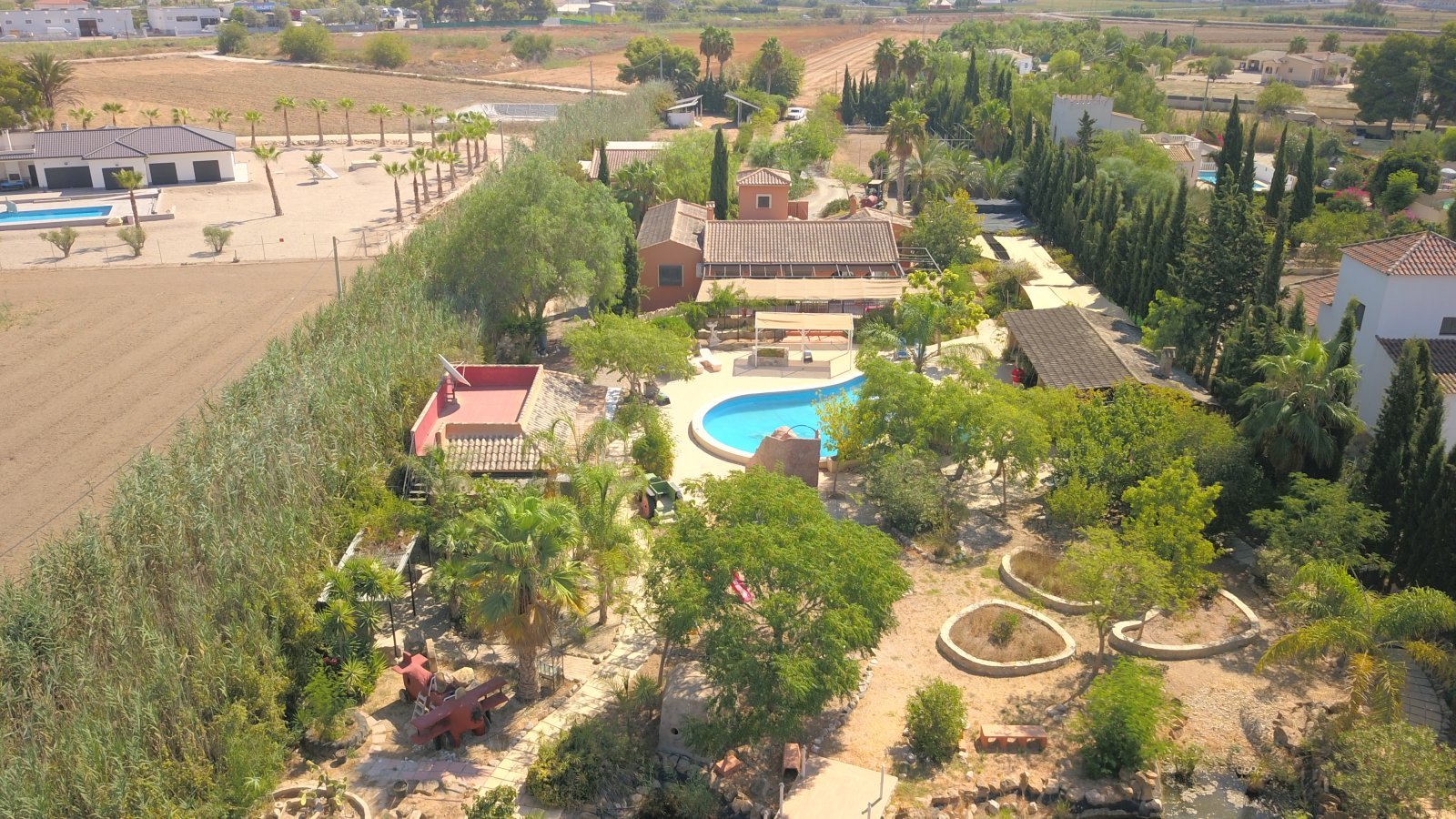 Catral: Exklusive Landresidenz mit Pool, BBQ-Bereich und herrlichen Ausblicken 