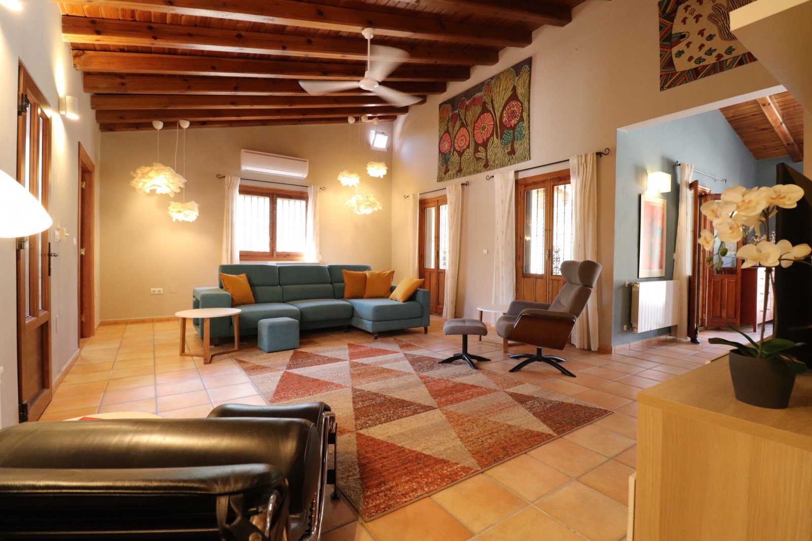 Exklusive Landresidenz mit Pool, BBQ-Bereich und herrlichen Ausblicken