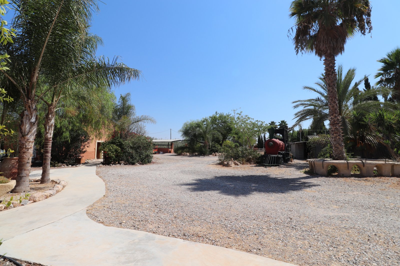 Exklusive Landresidenz mit Pool, BBQ-Bereich und herrlichen Ausblicken