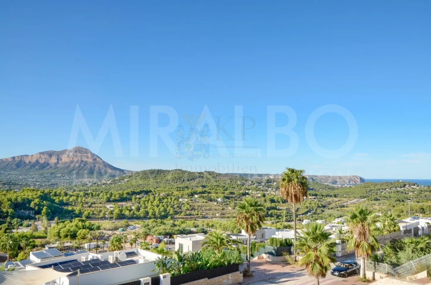 ***Villa Momentum - Neues exklusives Projekt mit modernem Design in Monte Olimpo***