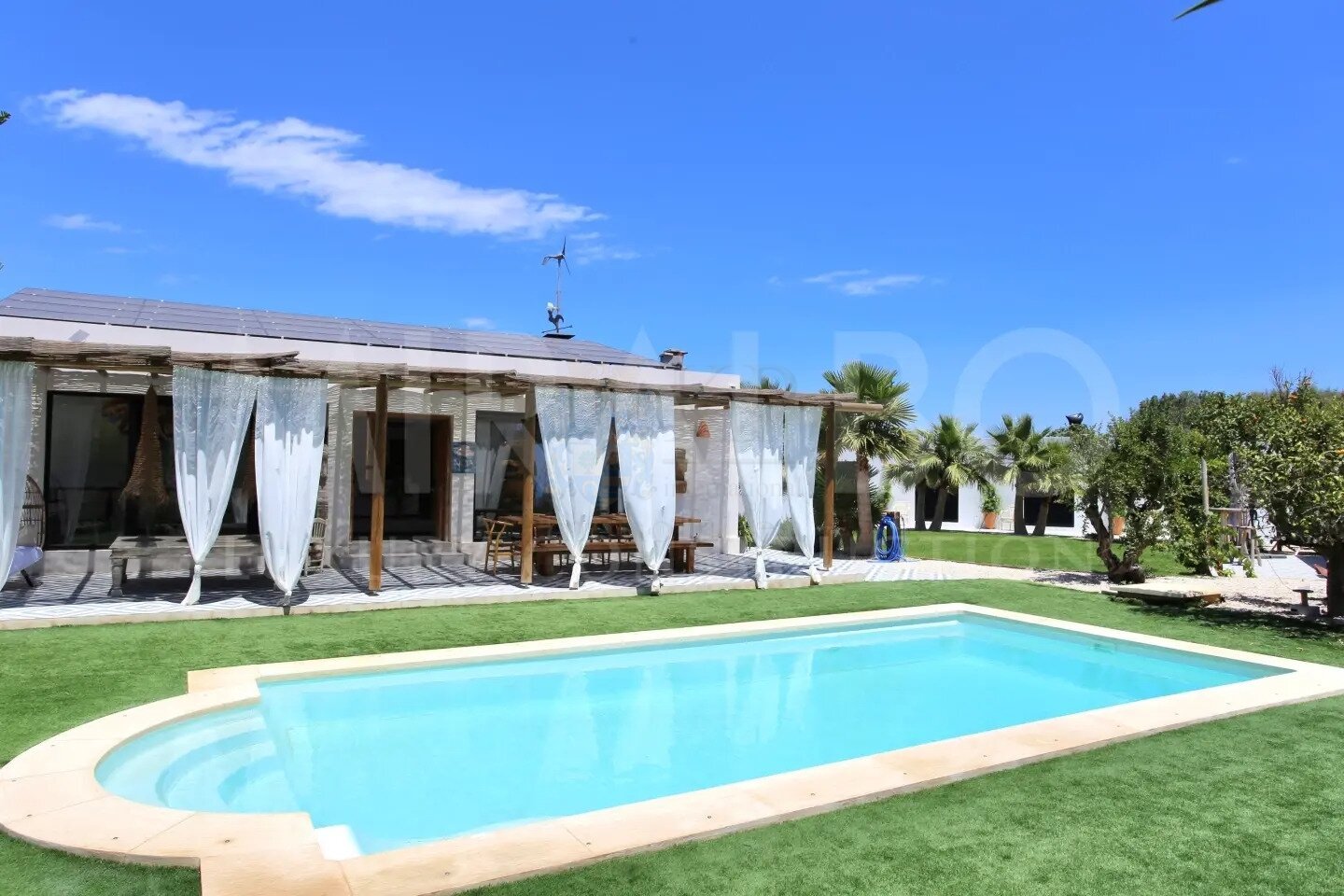 ***Charmante ibizenkische Villa Noa nur 5 Minuten vom Arenal entfernt***