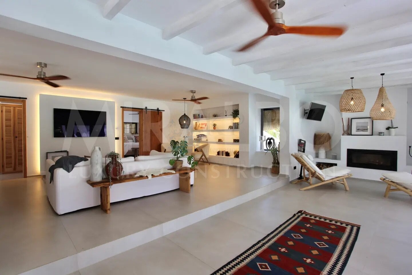 ***Charmante ibizenkische Villa Noa nur 5 Minuten vom Arenal entfernt***
