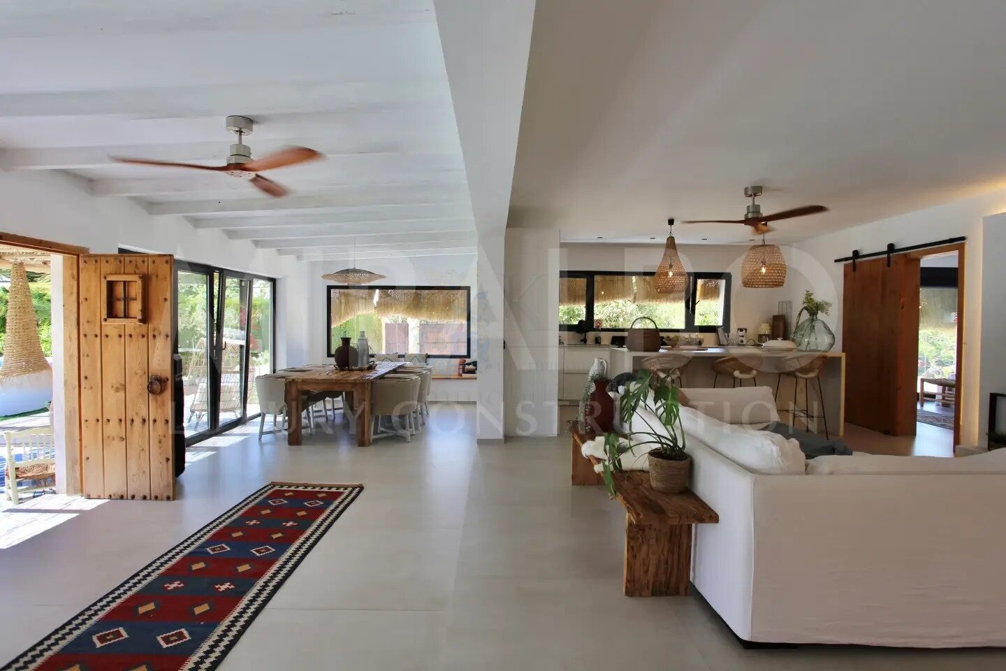 ***Charmante ibizenkische Villa Noa nur 5 Minuten vom Arenal entfernt***