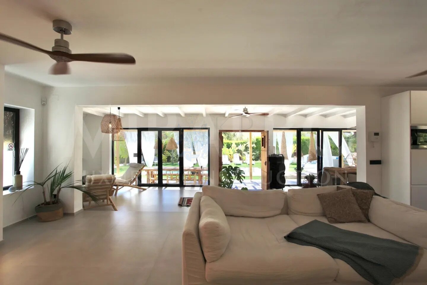 ***Charmante ibizenkische Villa Noa nur 5 Minuten vom Arenal entfernt***