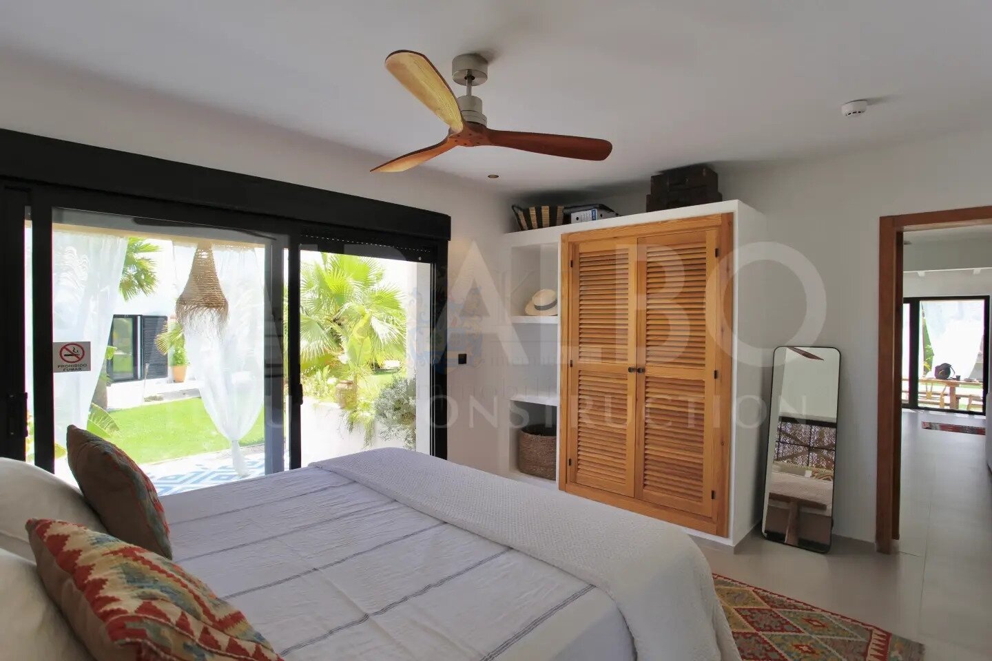 ***Charmante ibizenkische Villa Noa nur 5 Minuten vom Arenal entfernt***