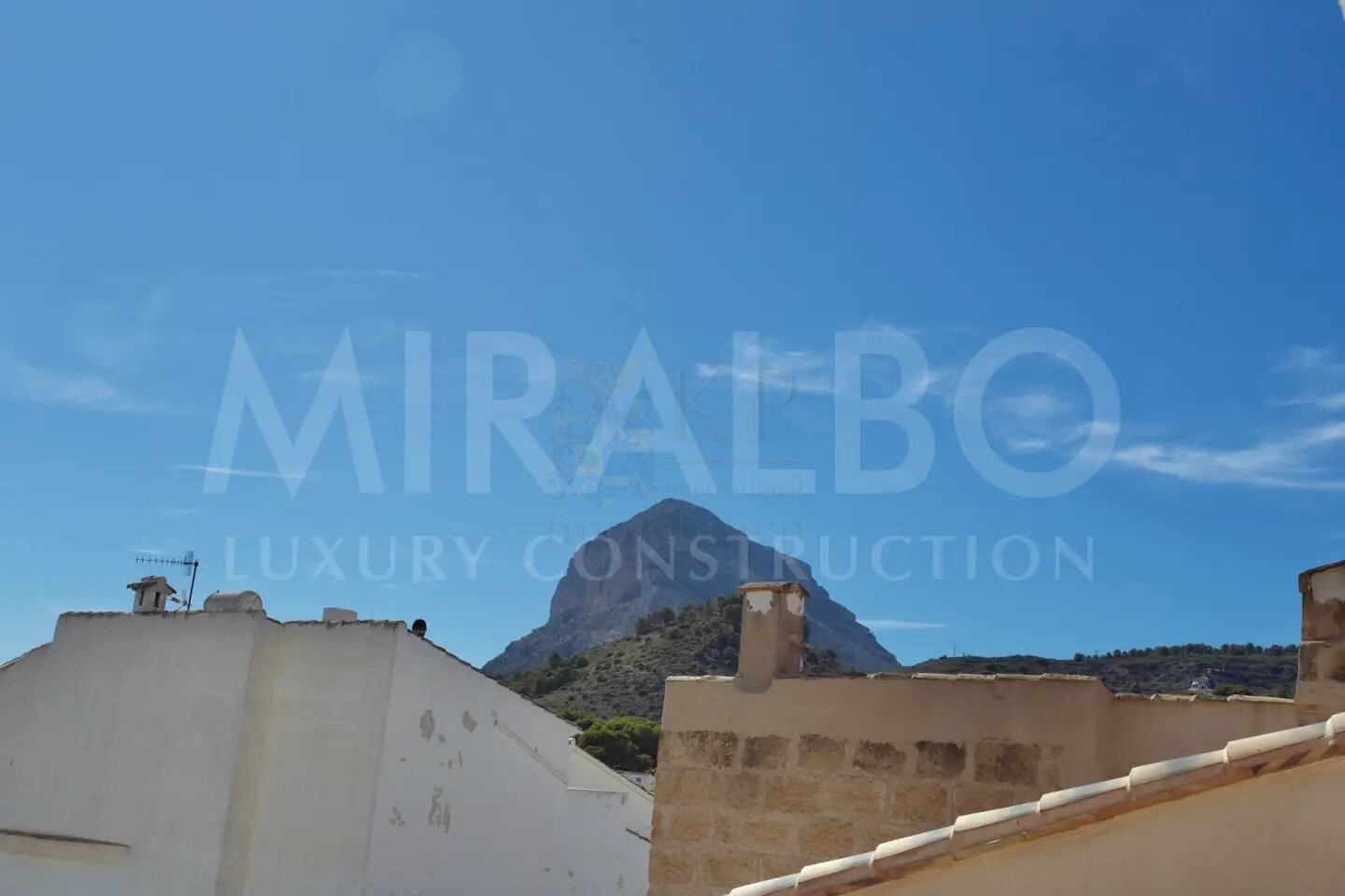 Ca Tosal - Zwei Gebäude mit Restaurant im EG in der Altstadt von Jávea