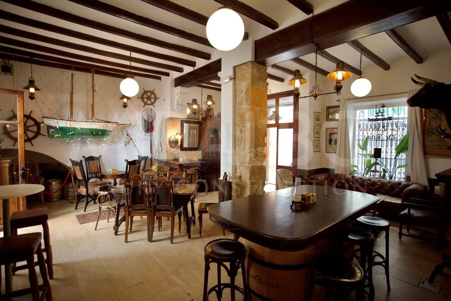 Ca Tosal - Zwei Gebäude mit Restaurant im EG in der Altstadt von Jávea