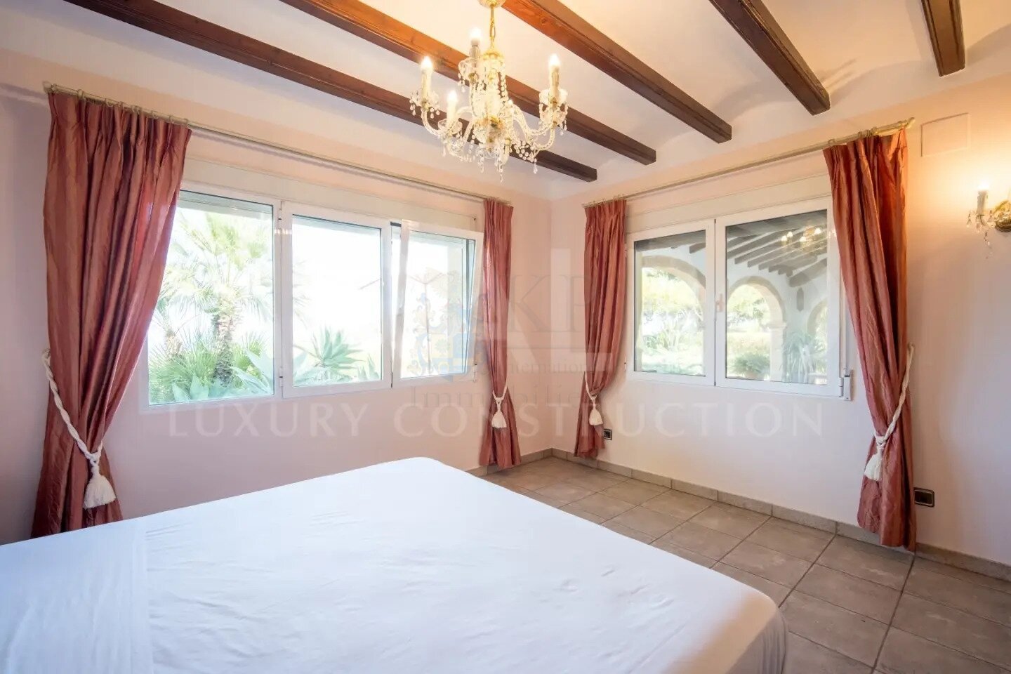 ***Schöne traditionelle Villa Serena mit fantastischem Blick***
