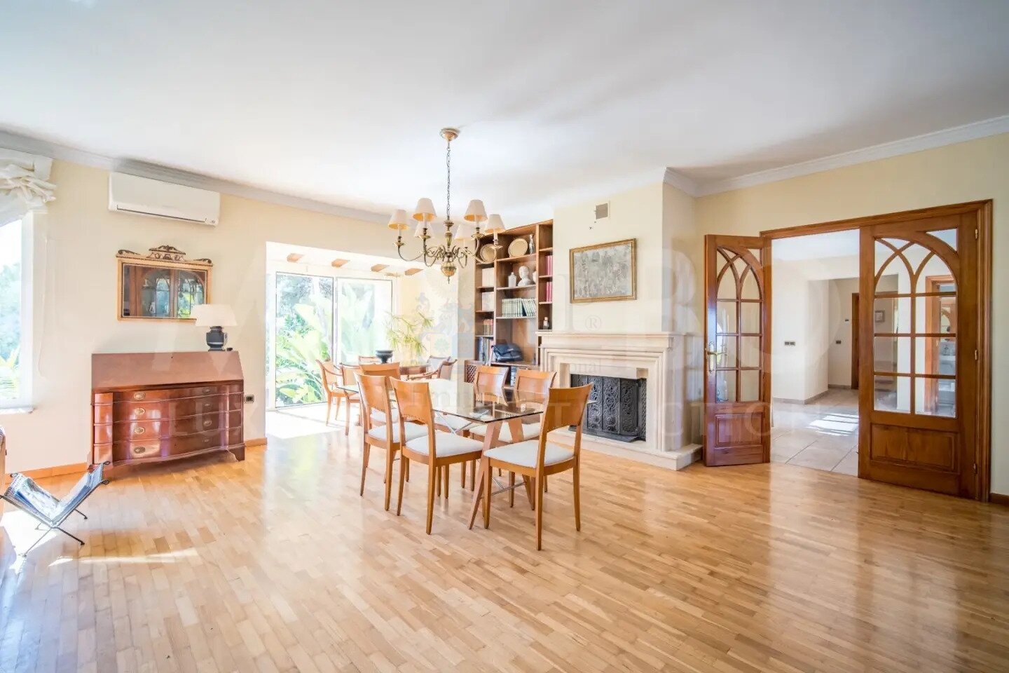 ***Schöne traditionelle Villa Serena mit fantastischem Blick***