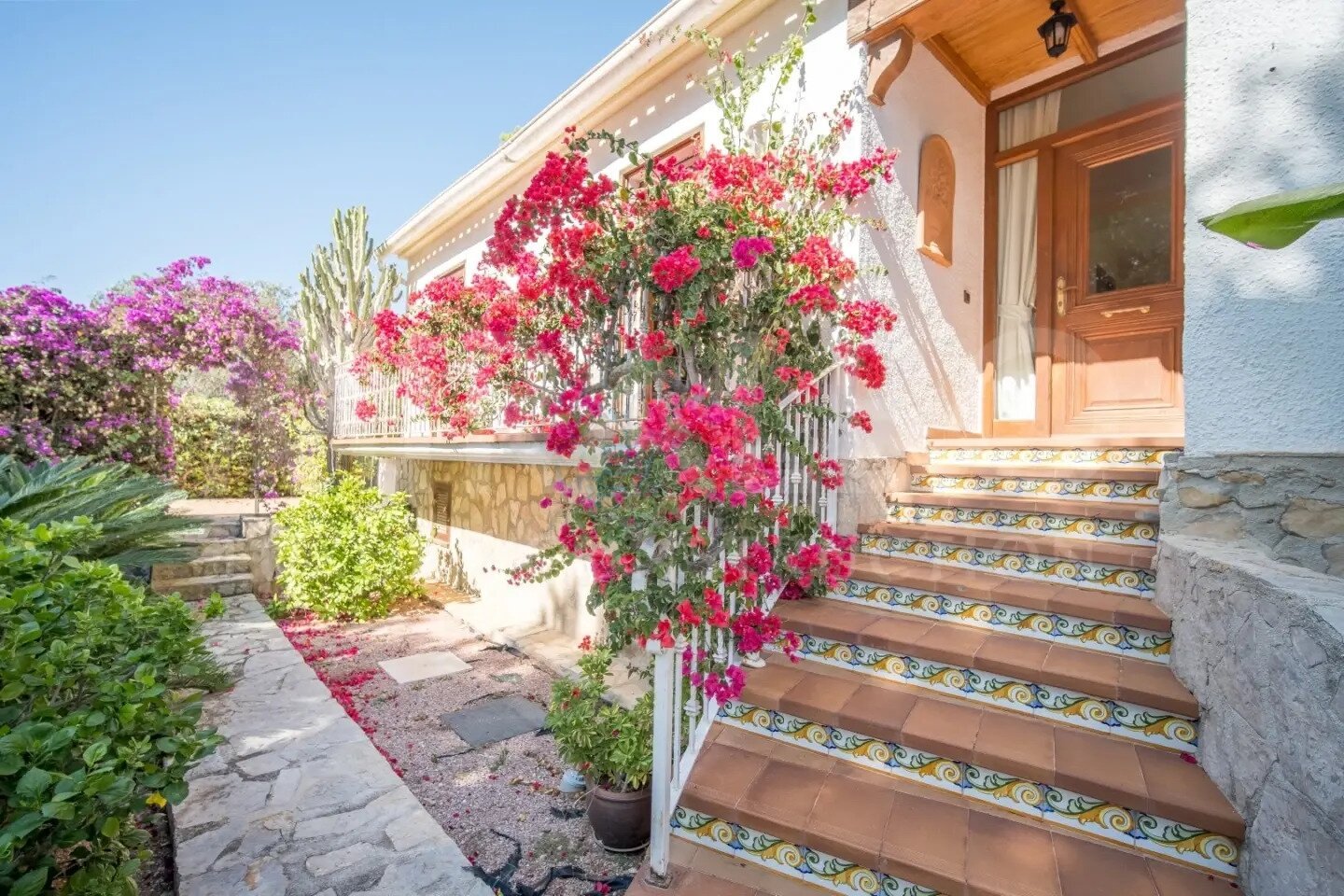 ***Schöne traditionelle Villa Serena mit fantastischem Blick***