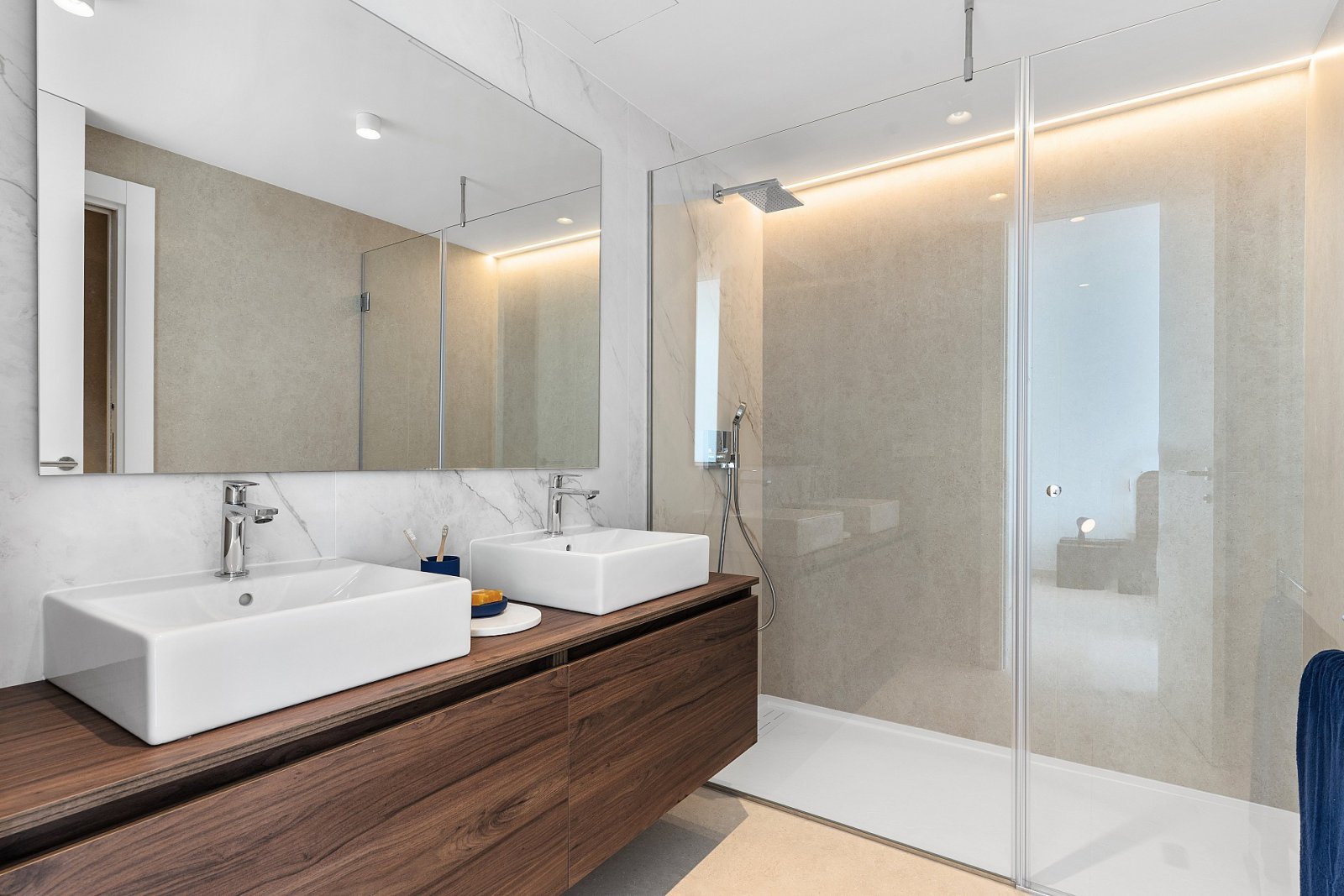 Exklusive Luxusvilla mit Meerblick