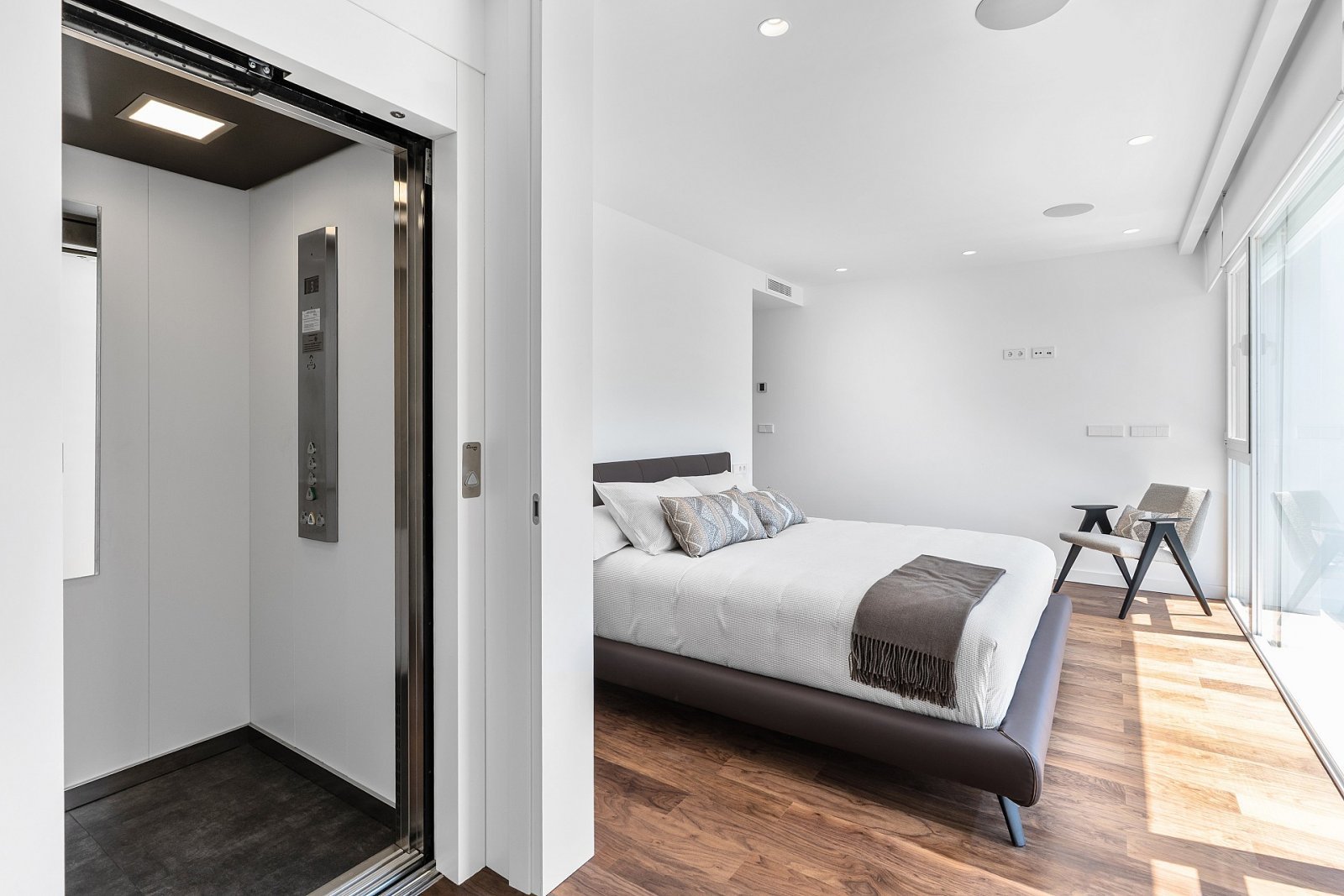Exklusive Luxusvilla mit Meerblick