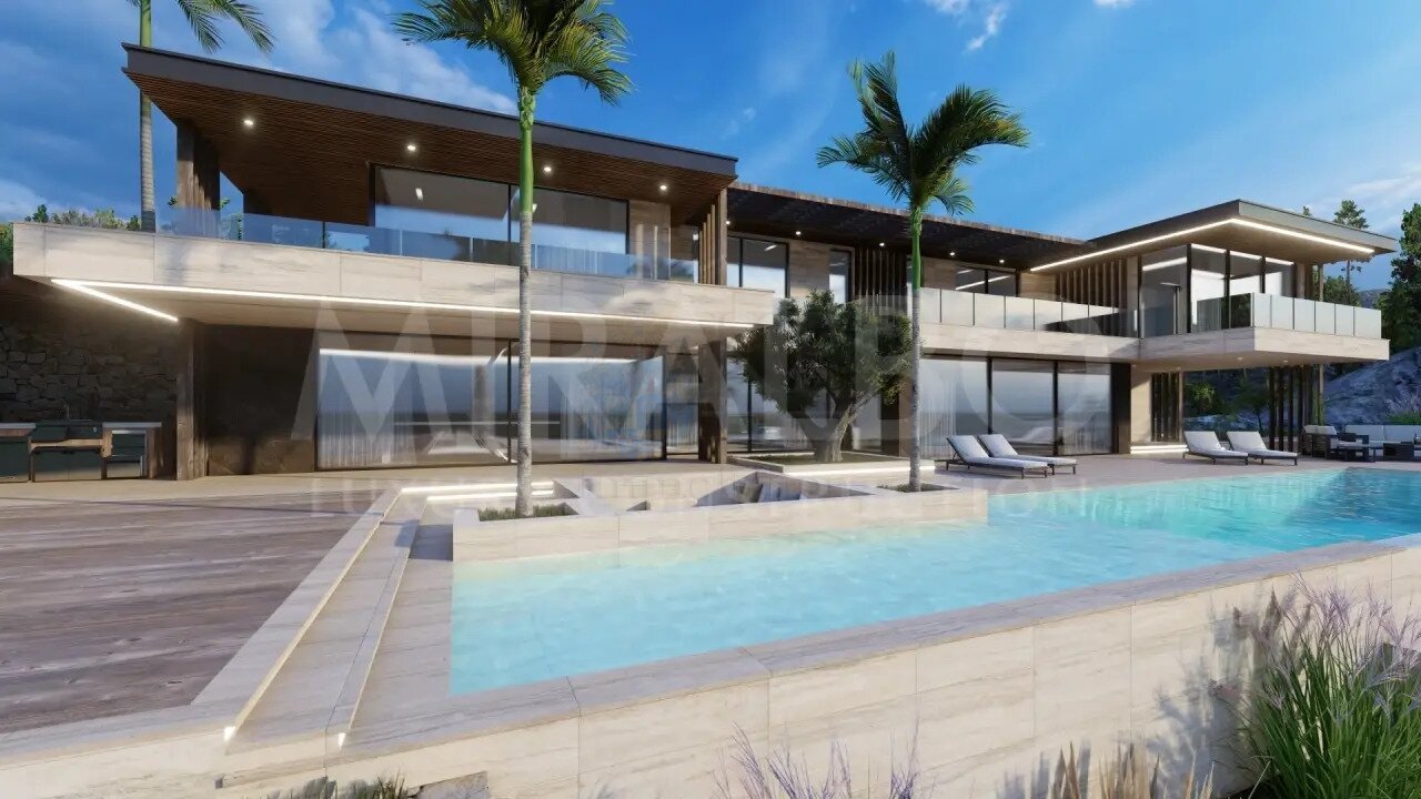 ***Beeindruckende neugebaute Luxusvilla Jupiter direkt am Meer***