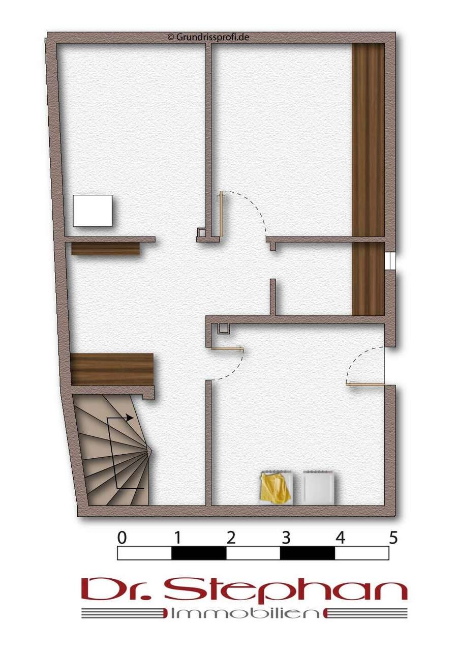 Modernisiertes Zweiparteienhaus in Kirschhausen, eine Wohneinheit frei werdend.