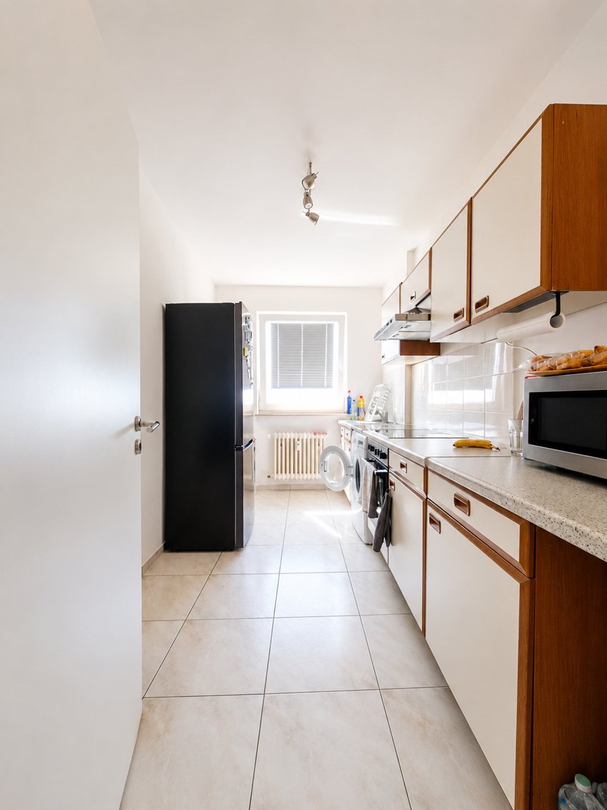 gut geschnittene Hochhauswohnung, mit toller Aussicht