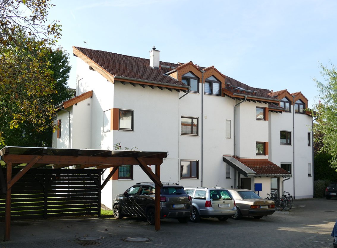 Straßenansicht Straßenansicht