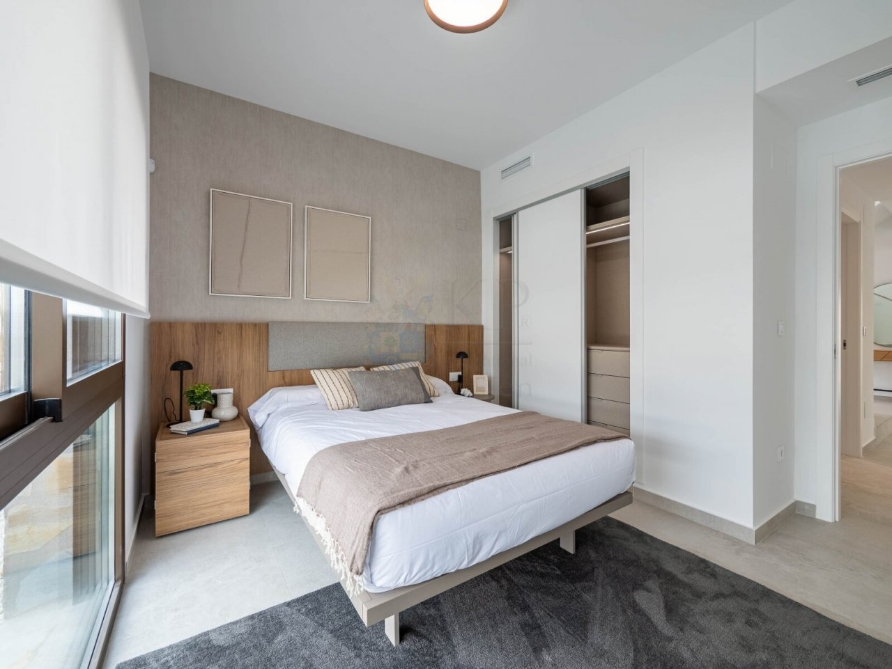 SCHLAFZIMMER 1