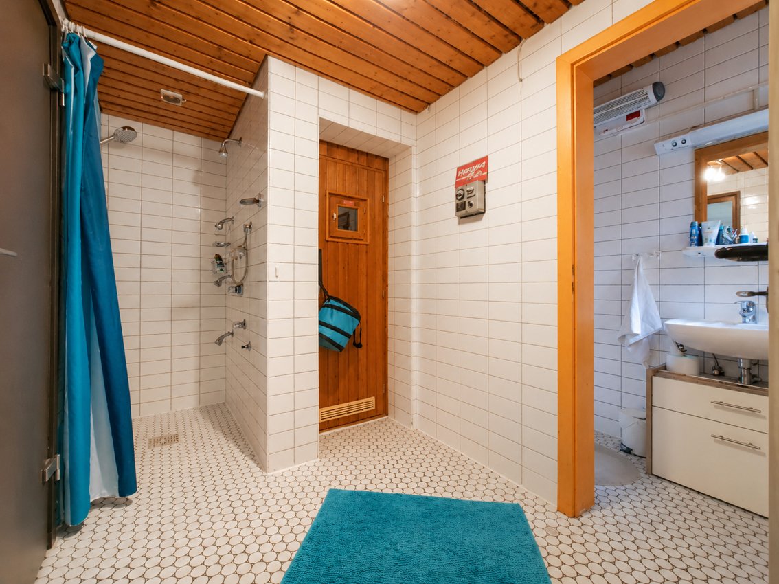Wellnessbereich mit Sauna Wellnessbereich mit Sauna