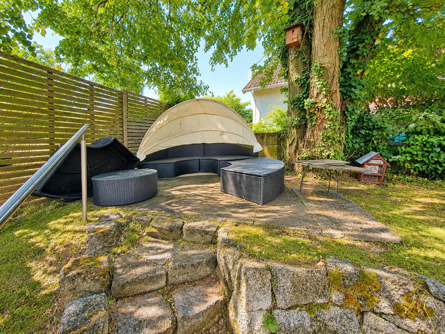 gemütliche Sitzecke im Garten gemütliche Sitzecke im Garten